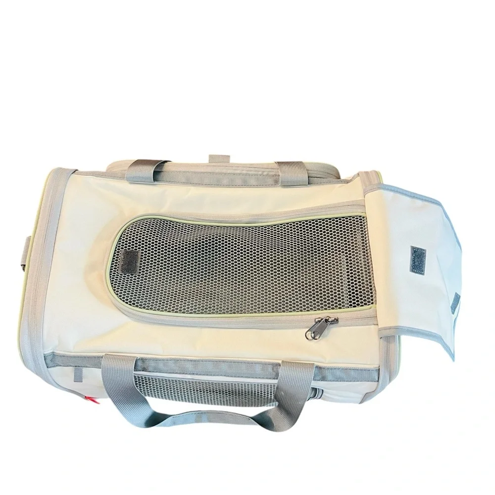 Pawaii Pet Travel Carrier Bag for Cats And Small Animals - Light Green & Gray